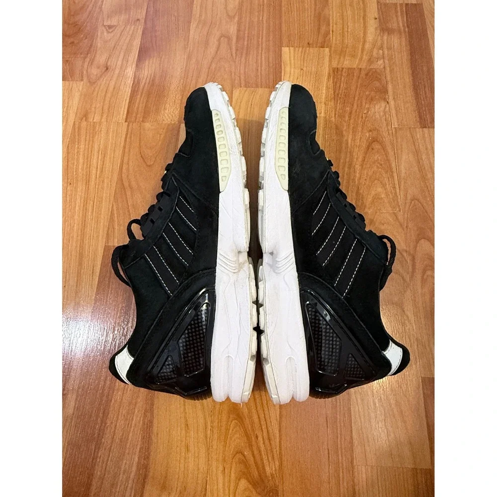 Adidas La Marque Aux 3 Bandes Mens Black Suede Gold Accent Sneakers ~‎ Sanitized